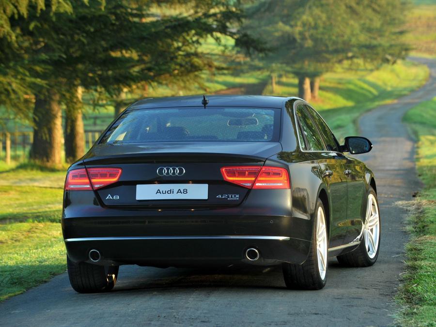  Audi A8 4.2 TDI Quattro (D4) 2010 года  (ZA) (фото 13 из 18)